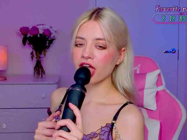 Blush-Im-crush webcam