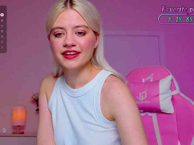 Blush-Im-crush webcam
