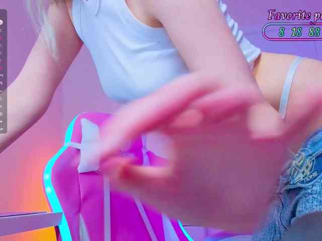Blush-Im-crush webcam