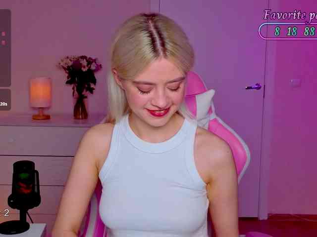 Blush-Im-crush webcam