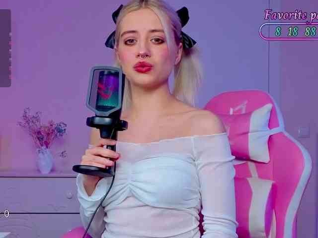 Blush-Im-crush webcam
