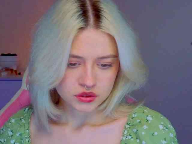 Blush-Im-crush webcam