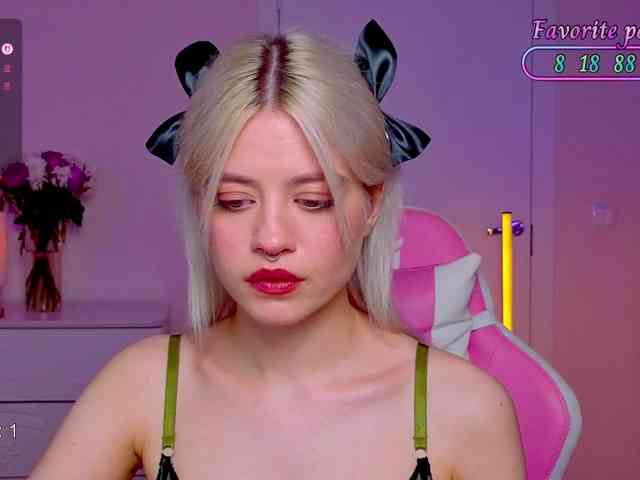Blush-Im-crush webcam