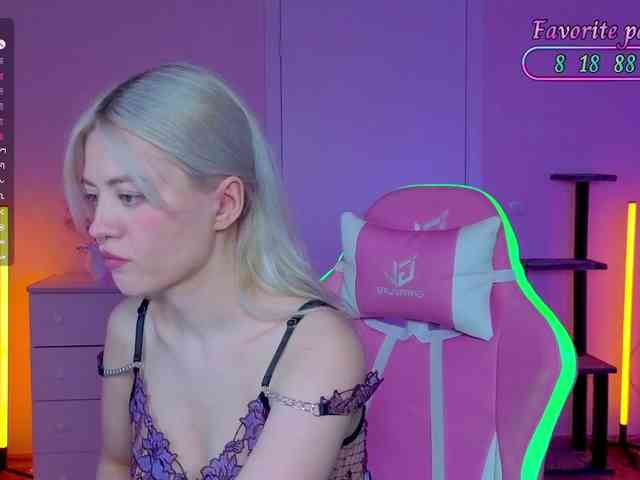 Blush-Im-crush webcam