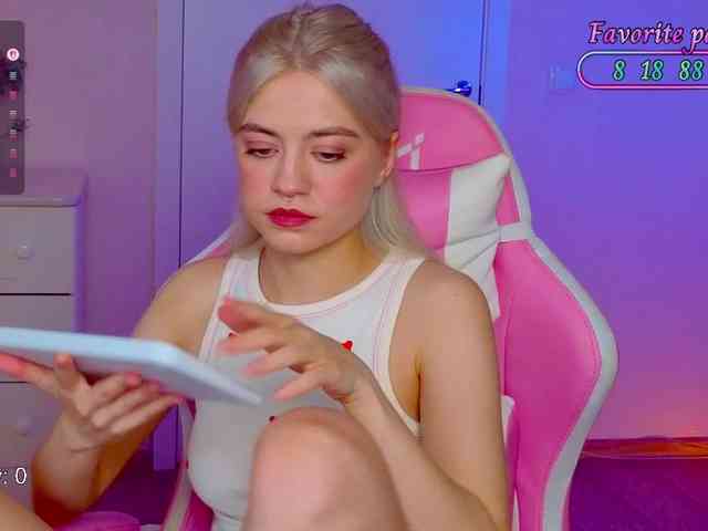 Blush-Im-crush webcam
