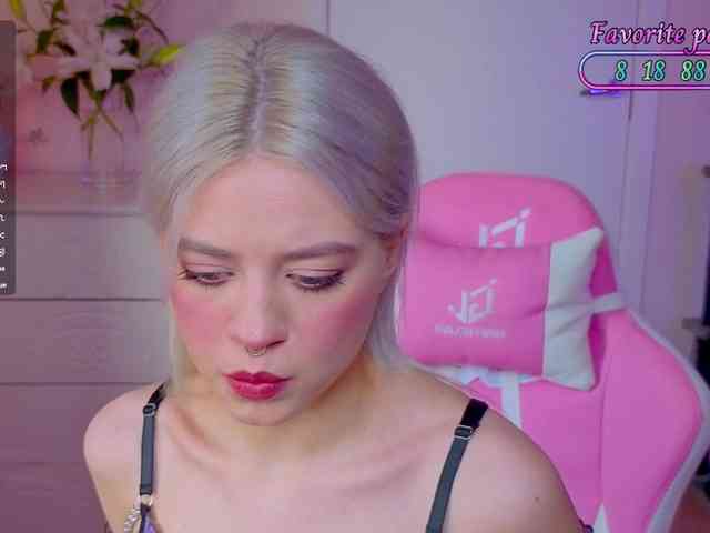 Blush-Im-crush webcam