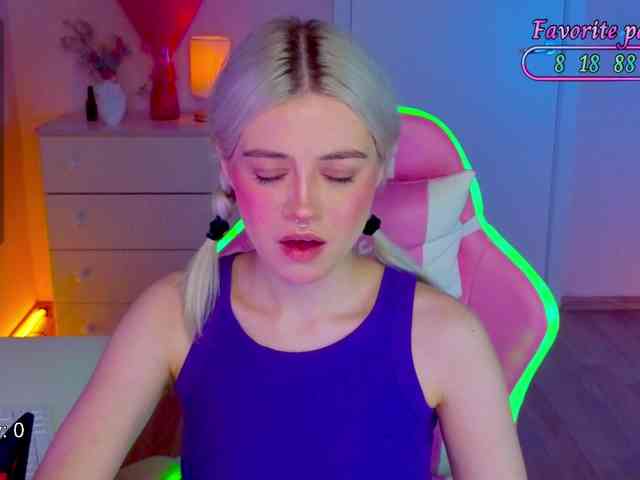 Blush-Im-crush webcam