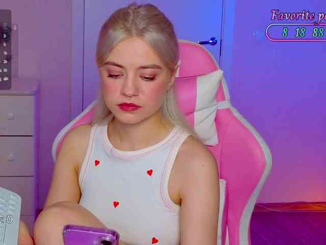 Blush-Im-crush webcam