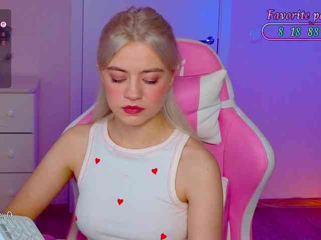 Blush-Im-crush webcam
