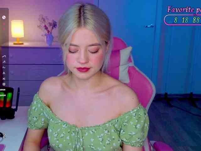 Blush-Im-crush webcam