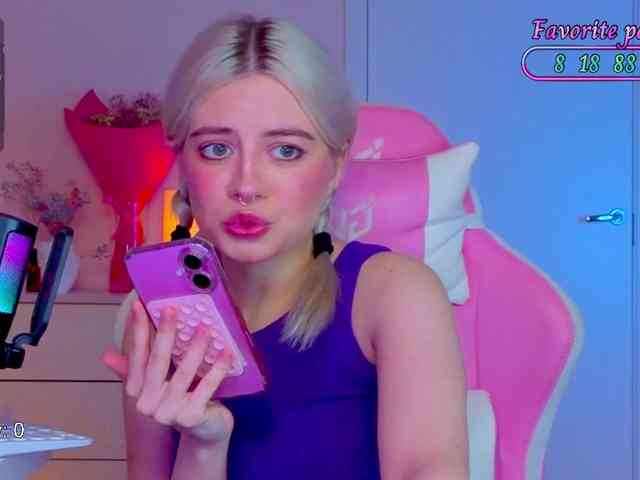 Blush-Im-crush webcam