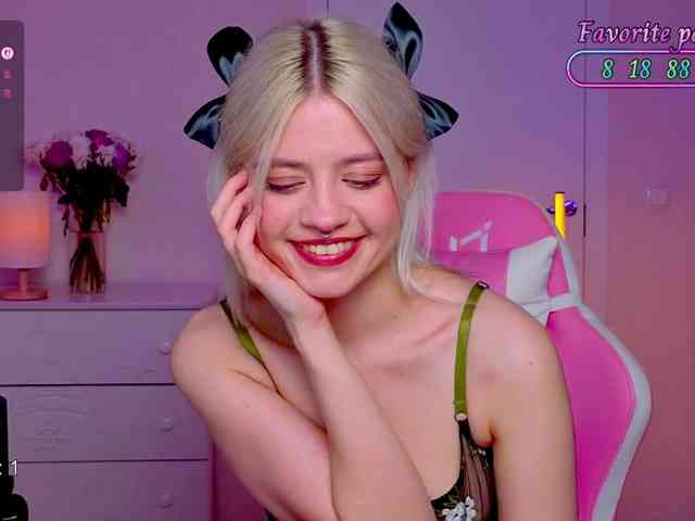 Blush-Im-crush webcam