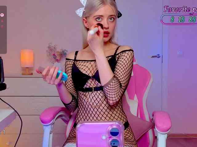 Blush-Im-crush webcam
