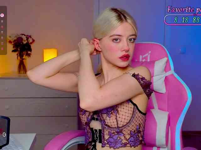 Blush-Im-crush webcam
