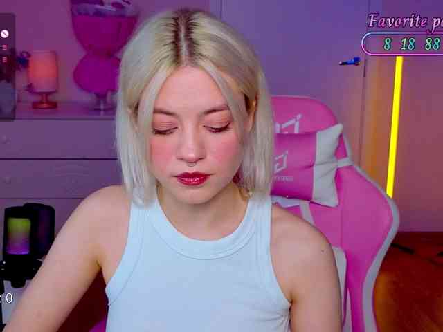 Blush-Im-crush webcam