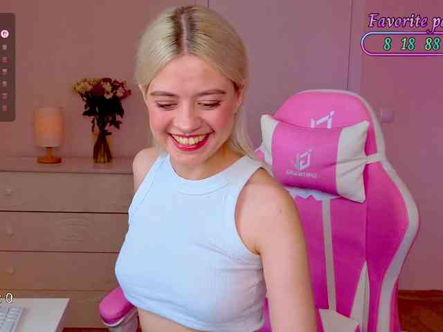 Blush-Im-crush webcam