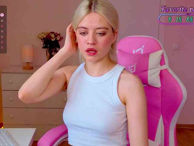 Blush-Im-crush webcam