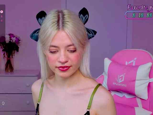 Blush-Im-crush webcam