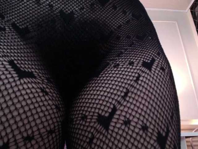 SweetyLally live cam on BongaCams