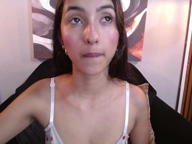 SweetyLally live cam on BongaCams