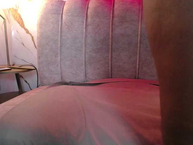 SweetyLally live webcam show