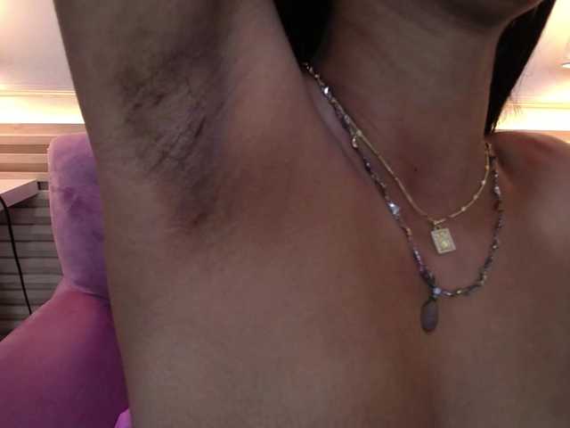 SweetyLally live cam on BongaCams