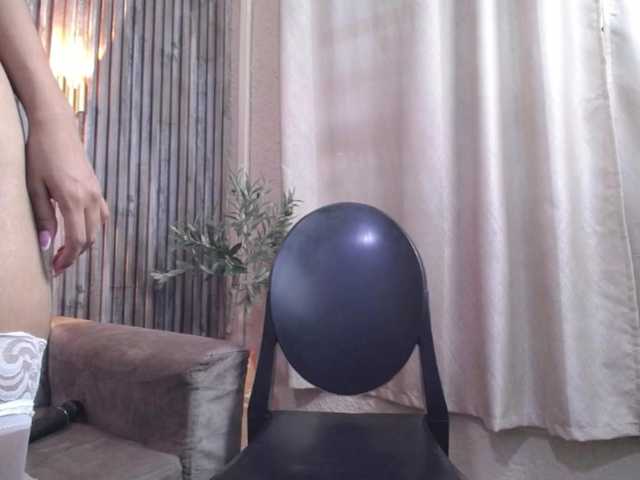 SweetyLally live cam on BongaCams