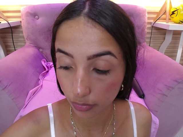 SweetyLally live cam on BongaCams