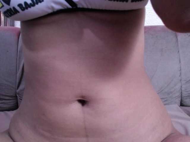 SweetyLally live cam on BongaCams