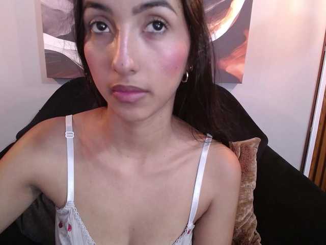 SweetyLally live cam on BongaCams