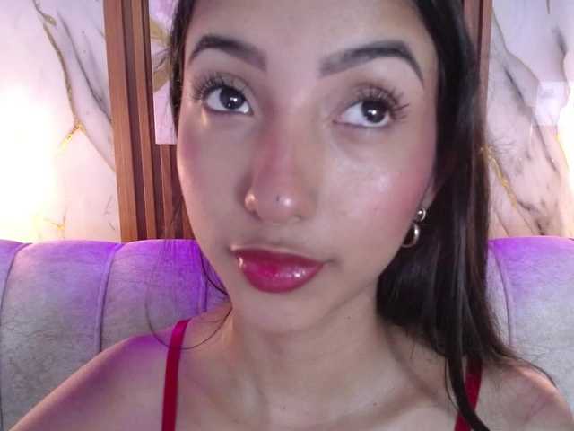 SweetyLally live cam on BongaCams