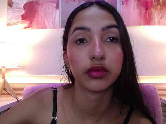 SweetyLally webcam