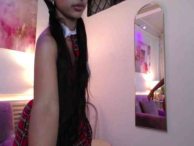 SweetyLally webcam