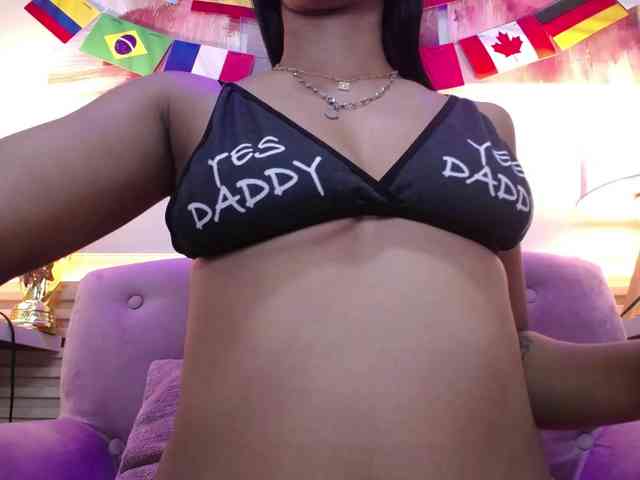 SweetyLally webcam