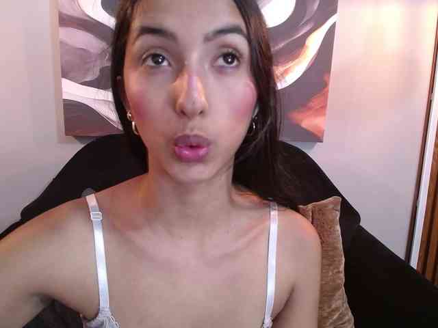 SweetyLally webcam