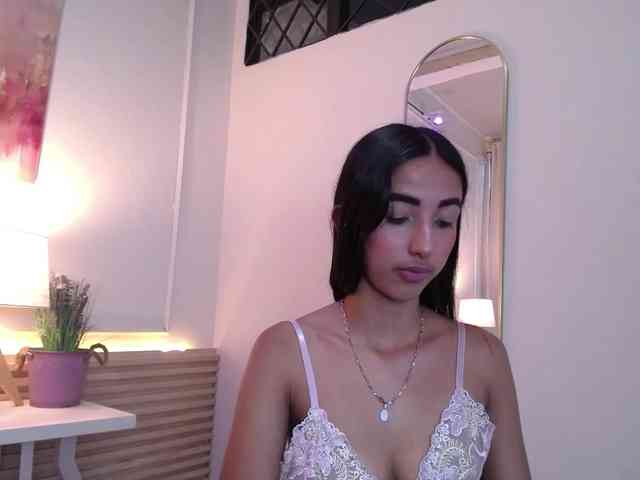 SweetyLally webcam