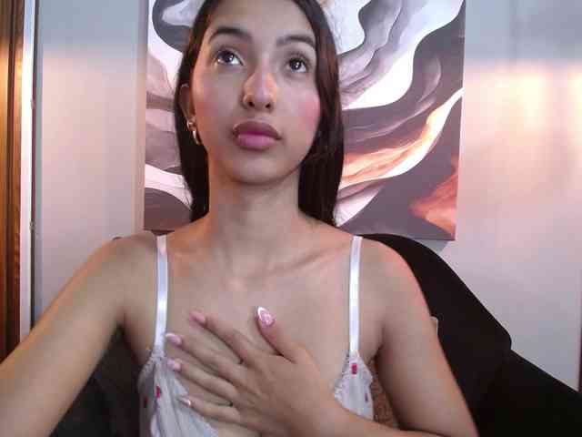 SweetyLally webcam