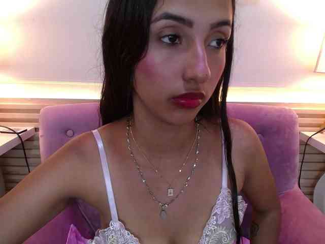 SweetyLally webcam