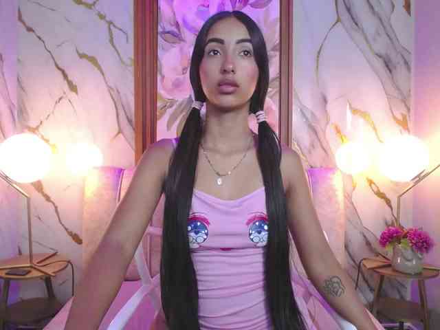 SweetyLally webcam