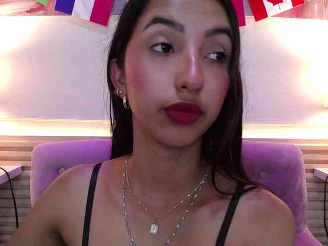 SweetyLally webcam