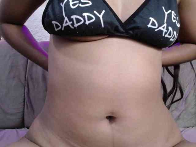 SweetyLally webcam
