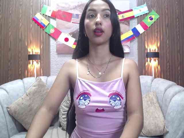 SweetyLally webcam