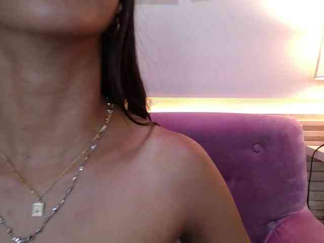 SweetyLally webcam