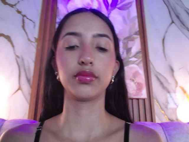 SweetyLally webcam