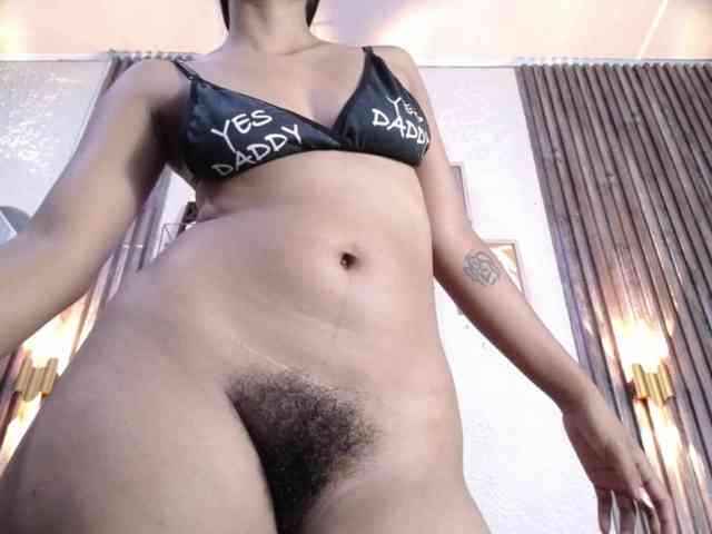 SweetyLally webcam