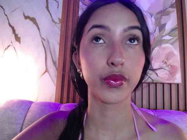 SweetyLally webcam