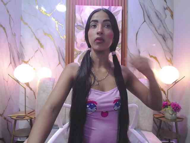 SweetyLally webcam