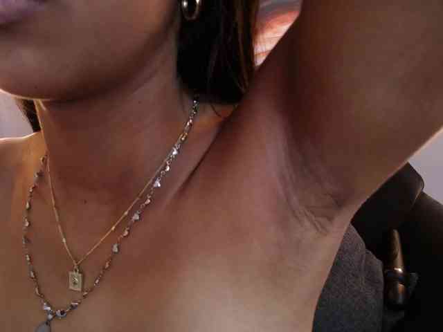 SweetyLally webcam