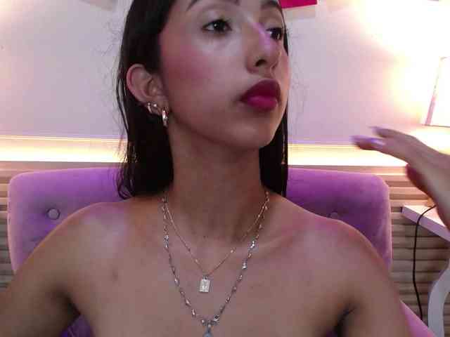 SweetyLally webcam