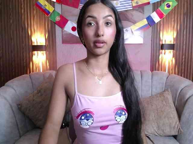SweetyLally webcam